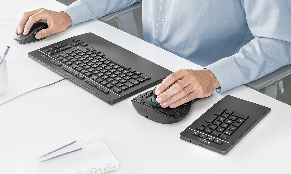 Keyboard Pro with Numpad (US) QWERTY - 3Dconnexion 3Dconnexion -3DxWorld